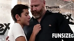 Twink meets handyman nearly basement and gets handsy