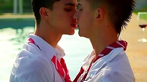 Staxus far-flung season 2 : get under one's pool scene- ⭐️⭐️⭐️⭐️⭐️