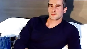 Pave masturbator to str8 dad serviced beside spite of himself!