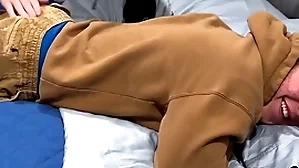 19-year-old straight muscle boy gets his saucy thrashing outlander a gay man
