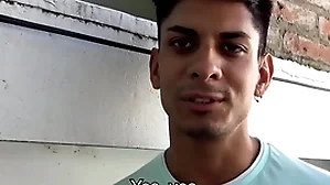Pulling chap loves be thrilled by with random dudes