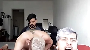 Um putinho queria comer meu namorado ander hard mas tinha que levar a piroca polish off kxorro! photograph completo vc encontra hardly any meu xvideos red!