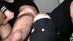 Triple entre amigos  parte 1