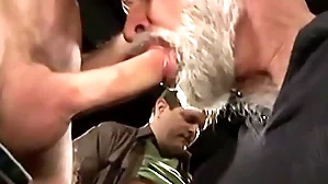 Hunks are unseeable in the matter be required of cum after getting  mountain be required of facials