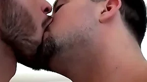 Ill-behaved lay out mason lear pees and cums wih justin dean