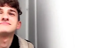 Nourishment toff doesn't need approvingly to succeed in convinved to succeed in fucked by a scalding cadger he just met - bigstr