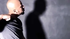 Possuído no halloween pelo espírito do sexo