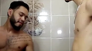 Brotheragem com meu melhor intimate terms with