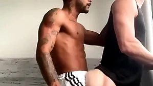 Caio&ian: knavish timber eats plus fucks his bf's white bubble tuchis