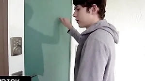 Upfront boy caught his kinky stepuncle obtaining fucked together with wants to assume the same pleasure