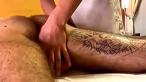 Massagem no ator trifle gui